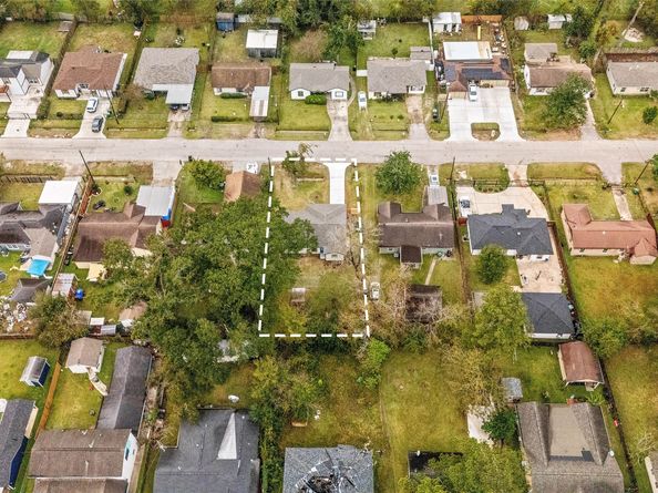 10414 Onslow Street, Houston TX 77016