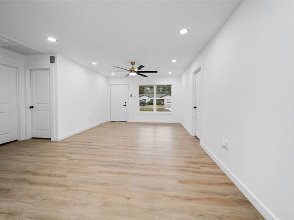 10414 Onslow Street, Houston TX 77016