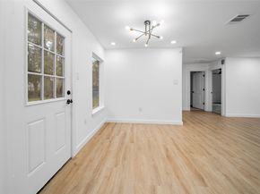 10414 Onslow Street, Houston TX 77016