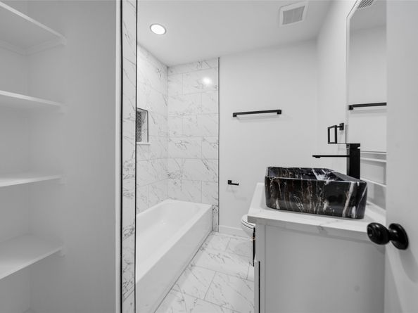 10414 Onslow Street, Houston TX 77016