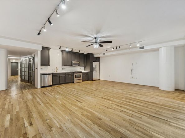 3030 Post Oak Boulevard 203, Houston TX 77056