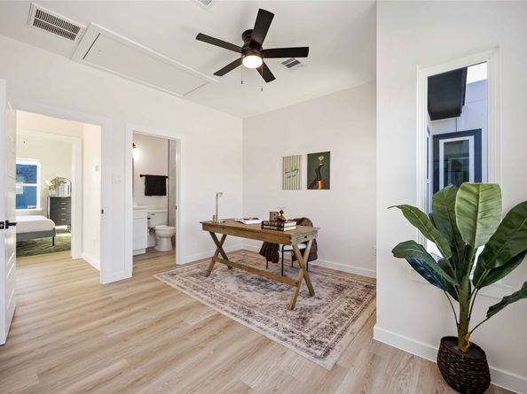 5523 Haight Street AB, Houston TX 77028