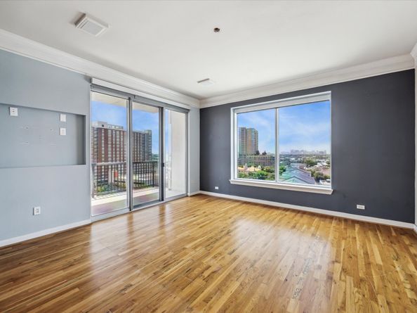 3333 Allen Parkway 1102, Houston TX 77019