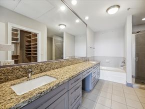 3333 Allen Parkway 1102, Houston TX 77019