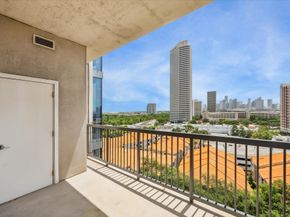 3333 Allen Parkway 1102, Houston TX 77019