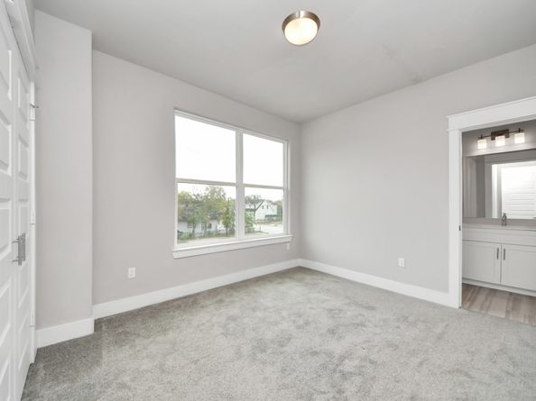 2507 Des Chaumes Street, Houston TX 77026