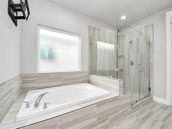 2507 Des Chaumes Street, Houston TX 77026