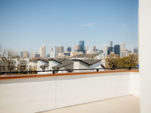 2807 Delano Street, Houston TX 77004