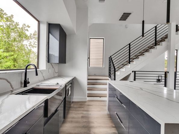 2807 Delano Street, Houston TX 77004