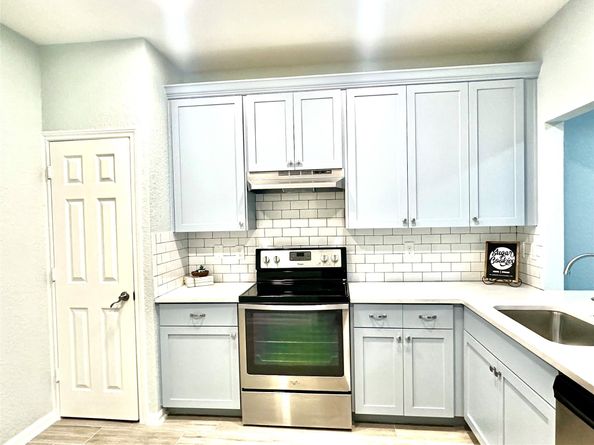 2803 Kings Crossing Drive 205, Kingwood TX 77345