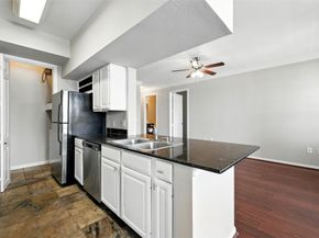 7575 Kirby Drive 2204, Houston TX 77030