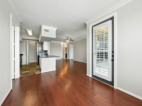 7575 Kirby Drive 2204, Houston TX 77030