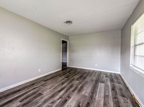 7203 Gore Drive, Houston TX 77016