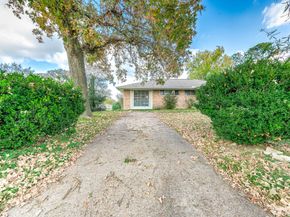 7203 Gore Drive, Houston TX 77016