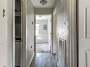 7203 Gore Drive, Houston TX 77016