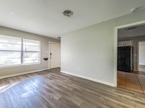 7203 Gore Drive, Houston TX 77016