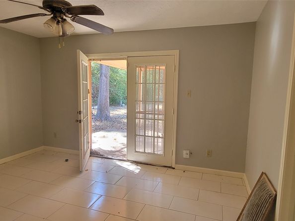 9902 Valley Park Drive, Houston TX 77078