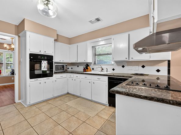 5734 Sanford Road, Houston TX 77096