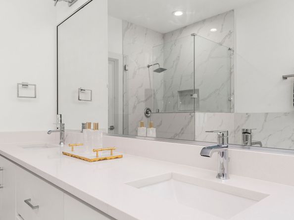 4720 Thornton Views  Rd, Houston TX 77018