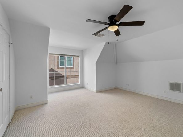 3219 N Pemberton Circle Drive, Houston TX 77025