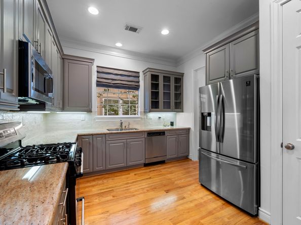 3219 N Pemberton Circle Drive, Houston TX 77025