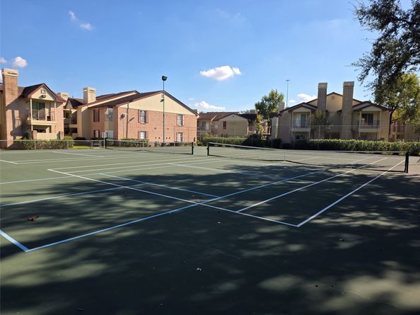 2120 El Paseo Street 2106, Houston TX 77054