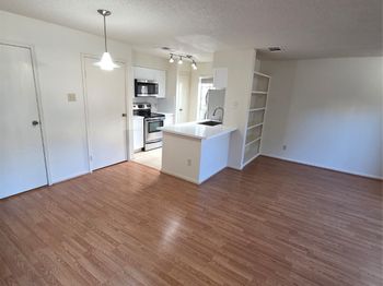 2120 El Paseo Street