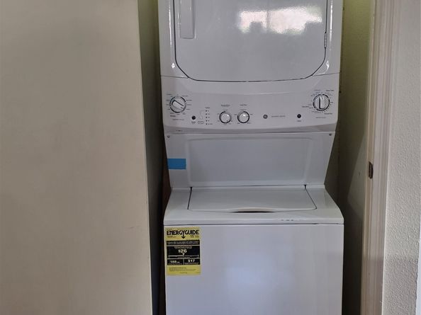 2120 El Paseo Street 2106, Houston TX 77054