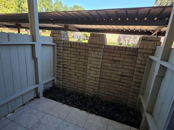 2120 El Paseo Street 2106, Houston TX 77054