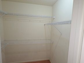 2120 El Paseo Street 2106, Houston TX 77054