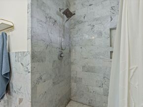 1119 W 30th Street, Houston TX 77018