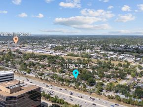 1119 W 30th Street, Houston TX 77018