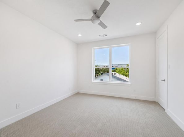 1321 Alexander Street, Houston TX 77008