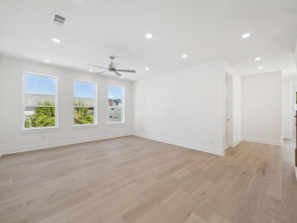 1321 Alexander Street, Houston TX 77008