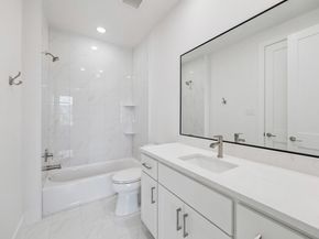 1321 Alexander Street, Houston TX 77008