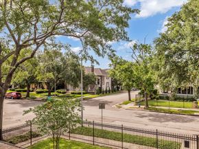 501 Avondale Street, Houston TX 77006