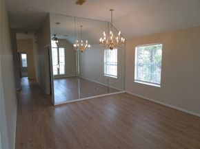 5055 Kleinbrook Drive, Houston TX 77066