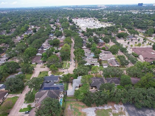 4839 Jason Street, Houston TX 77096
