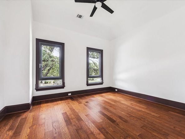 4839 Jason Street, Houston TX 77096