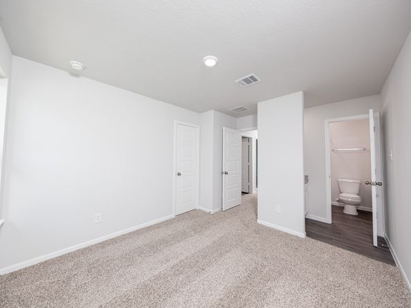 16905 Hazelnut Drive, Conroe TX 77302