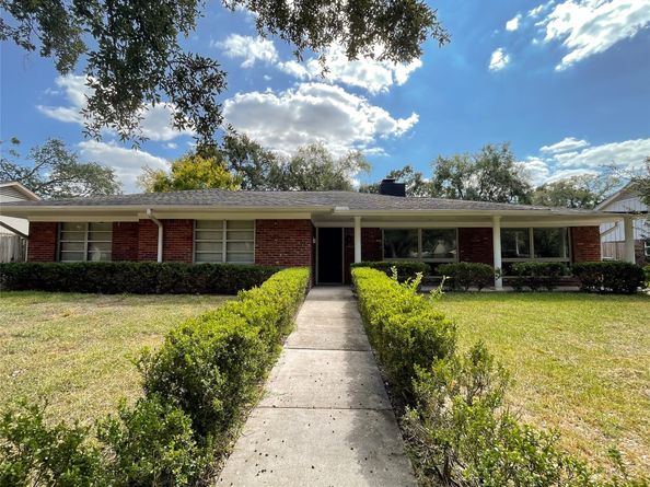 5011 Imogene Street, Houston TX 77096