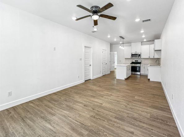 8141 Jeffery Street, Houston TX 77028