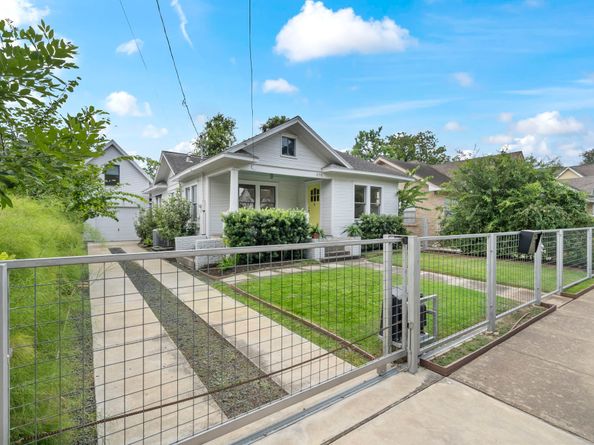 416 Euclid Street, Houston TX 77009