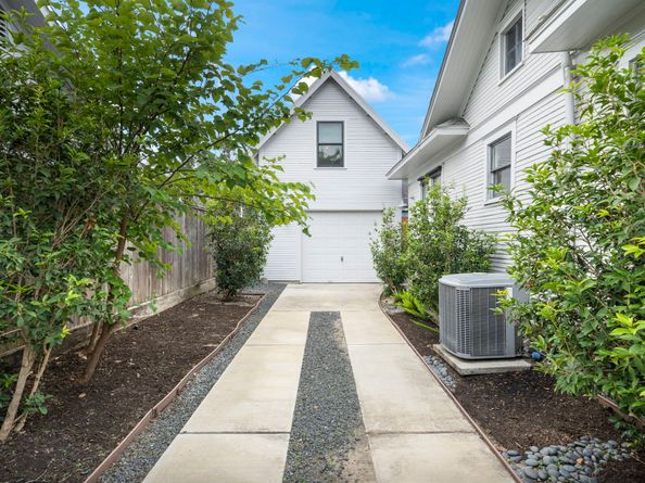 416 Euclid Street, Houston TX 77009