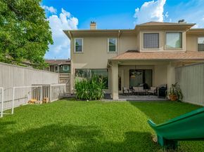 4006 Lanark Ln, Houston TX 77025