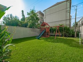 4006 Lanark Ln, Houston TX 77025
