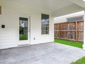 5108 Eigel Street, Houston TX 77007