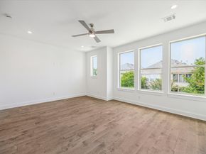 5108 Eigel Street, Houston TX 77007