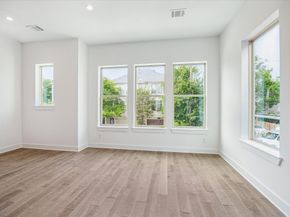 5108 Eigel Street, Houston TX 77007