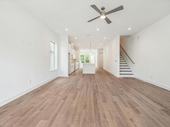 5108 Eigel Street, Houston TX 77007